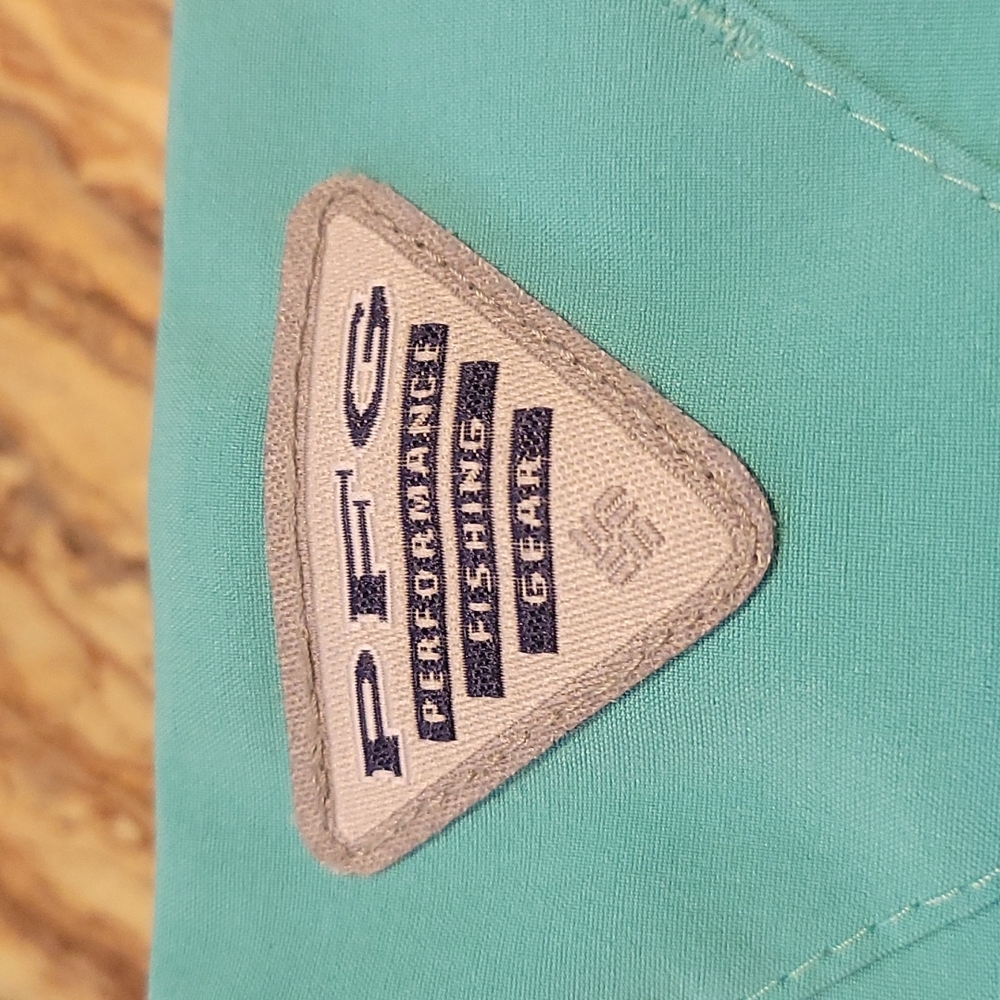Columbia shorts